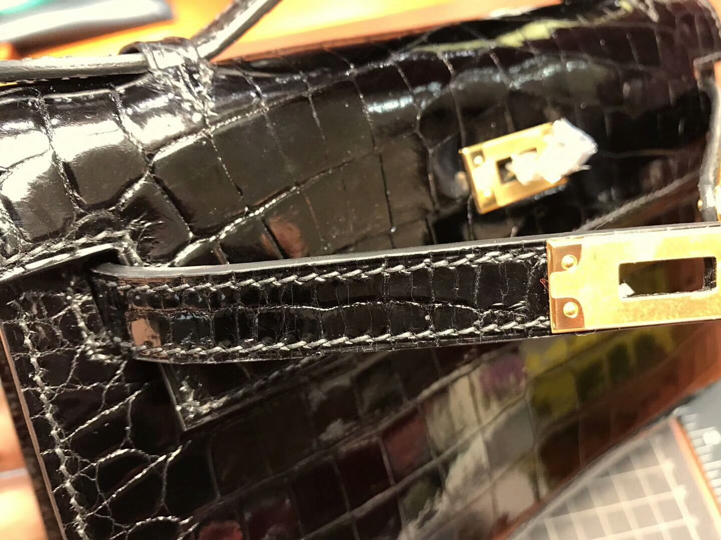 Mini Kelly Pochette 22cm 1代 晚宴包 手拿包 亮面鳄鱼 BLACK 黑色 金扣