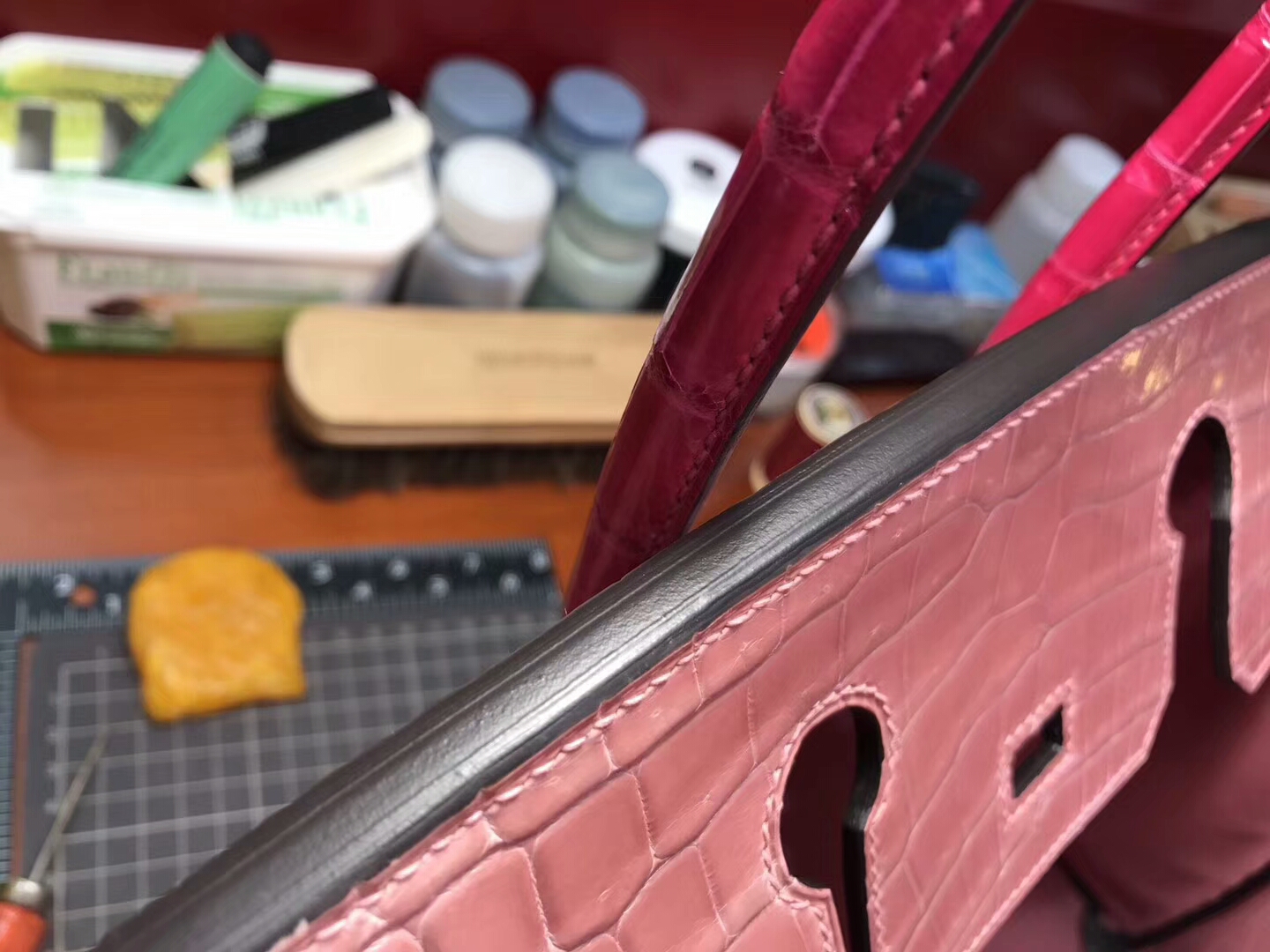 爱马仕 HERMES 铂金包 Birkin 30cm 配全套专柜原版包装 全球发售 鳄鱼 8w 新唇膏粉 新玫瑰粉 rose azalee 拼 rose tyrien 糖果粉 e5