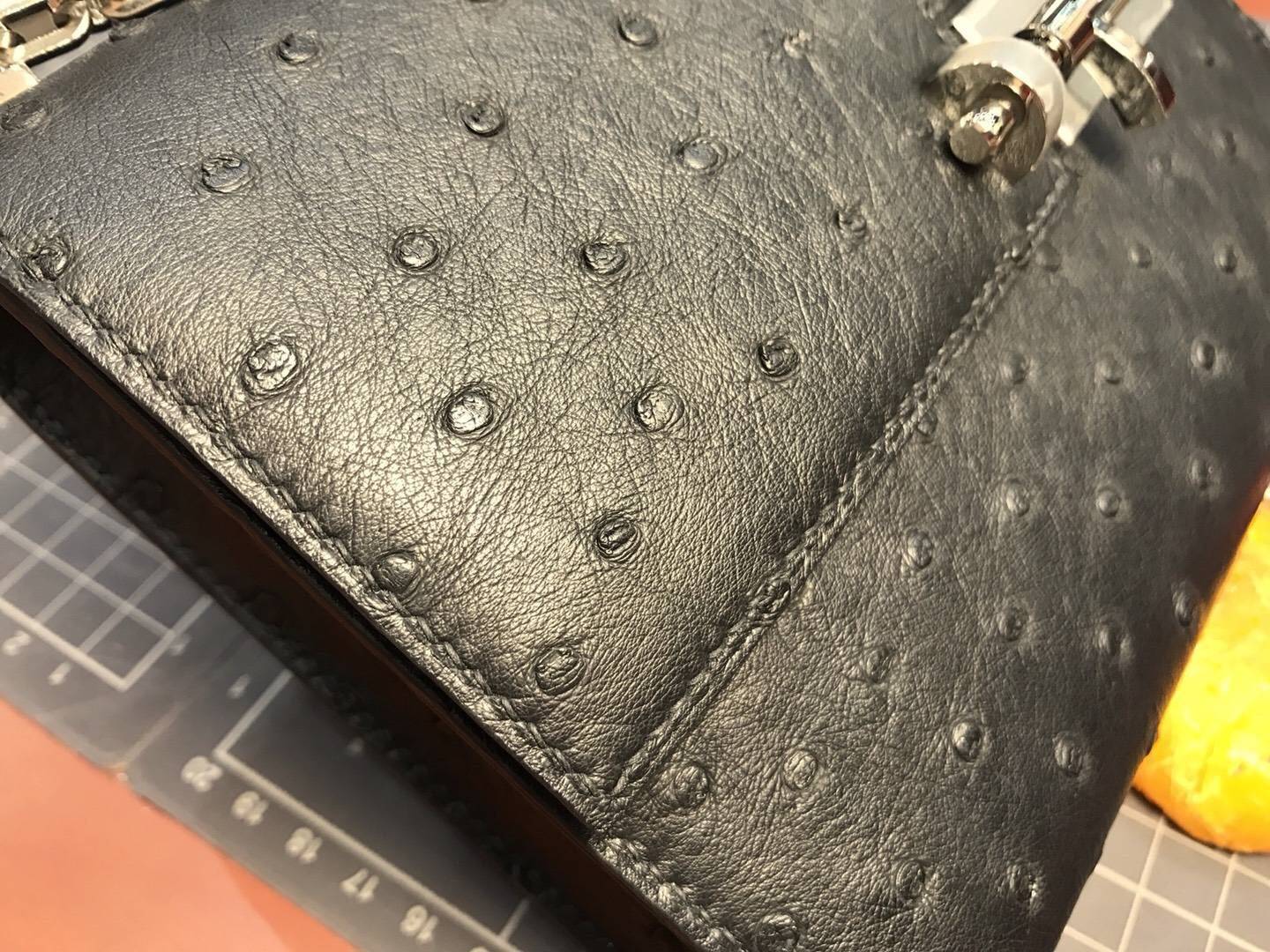 HERMES 爱马仕 手枪包 Verrou Chain BLACK 黑色 配全套专柜原版包装