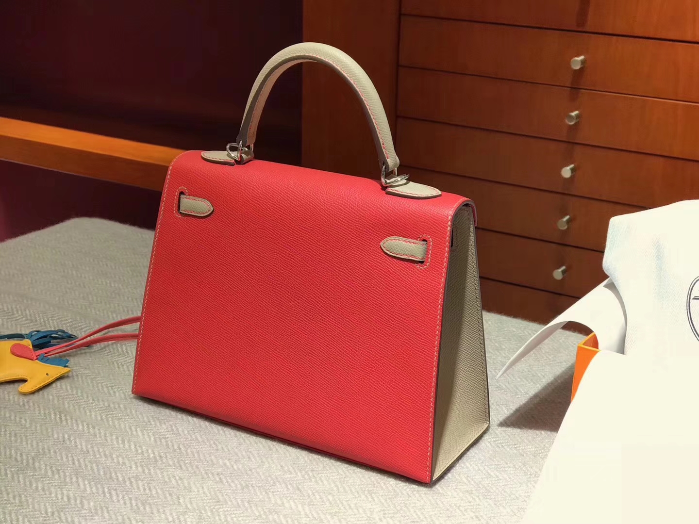 Kelly 25 EPSOM皮的拼色 S5 番茄红 Rouge Tomate 拼 奶昔白10 cair 银扣