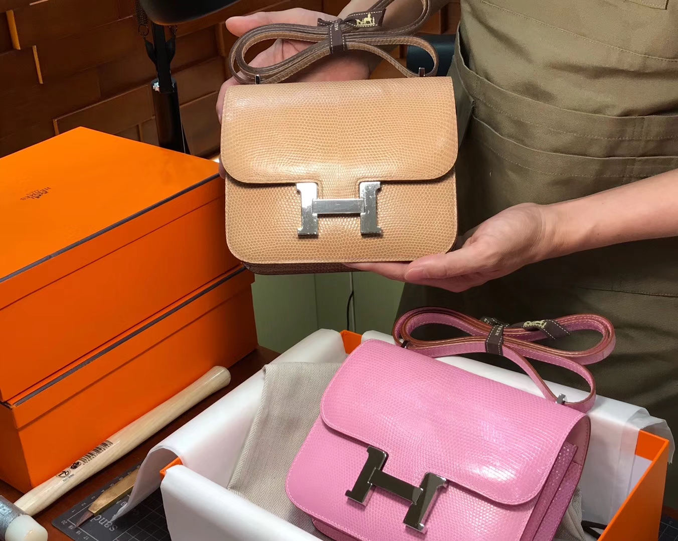 Hermes 爱马仕 空姐包 Constance 蜥蜴皮 cc14 杏色 beige 接受定制 配全套专柜原版包装