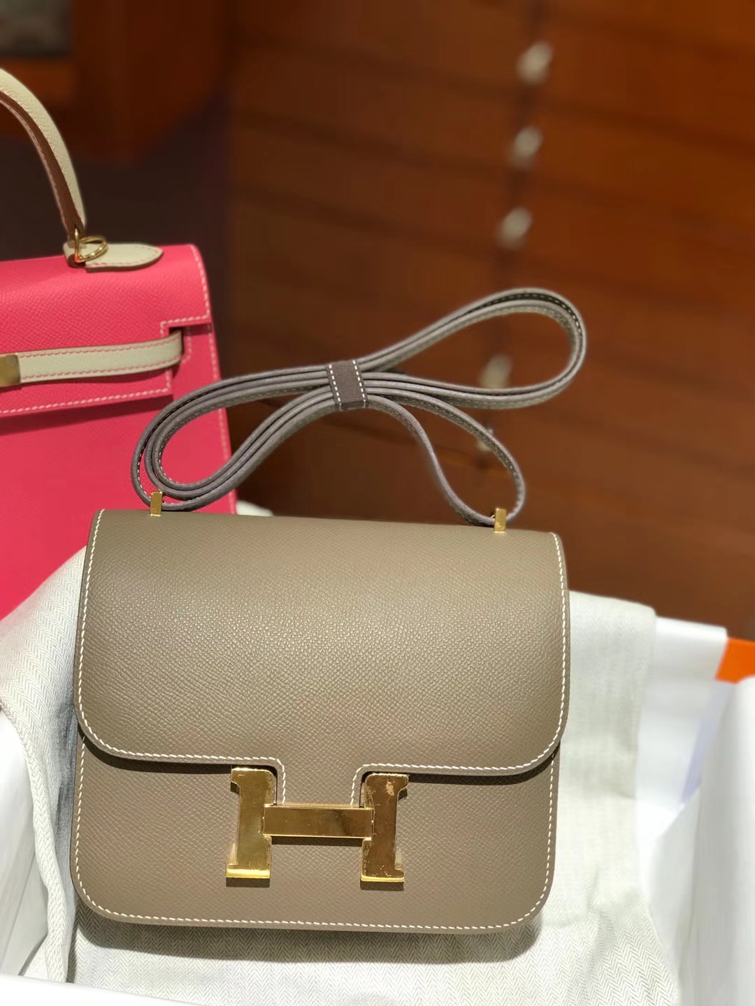 HERMES 空姐包 Constance  手掌纹 8C大象灰 Etoupe 金扣