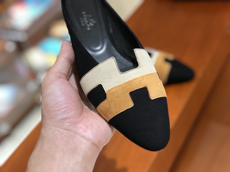 秋冬新款麂皮 Chamois Leather 拼色款 女士平底鞋 黑色