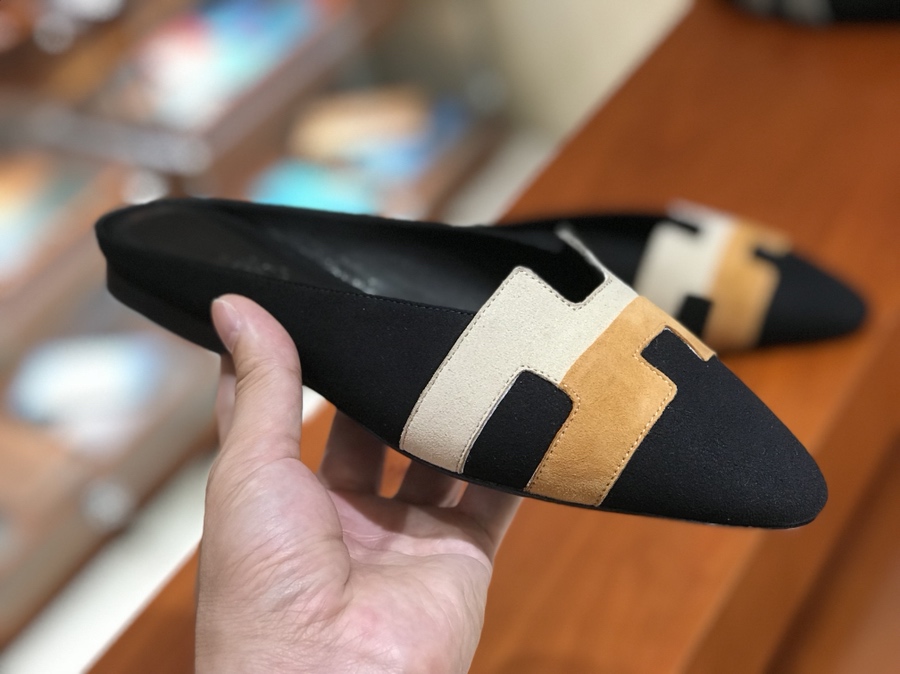 秋冬新款麂皮 Chamois Leather 拼色款 女士平底鞋 黑色