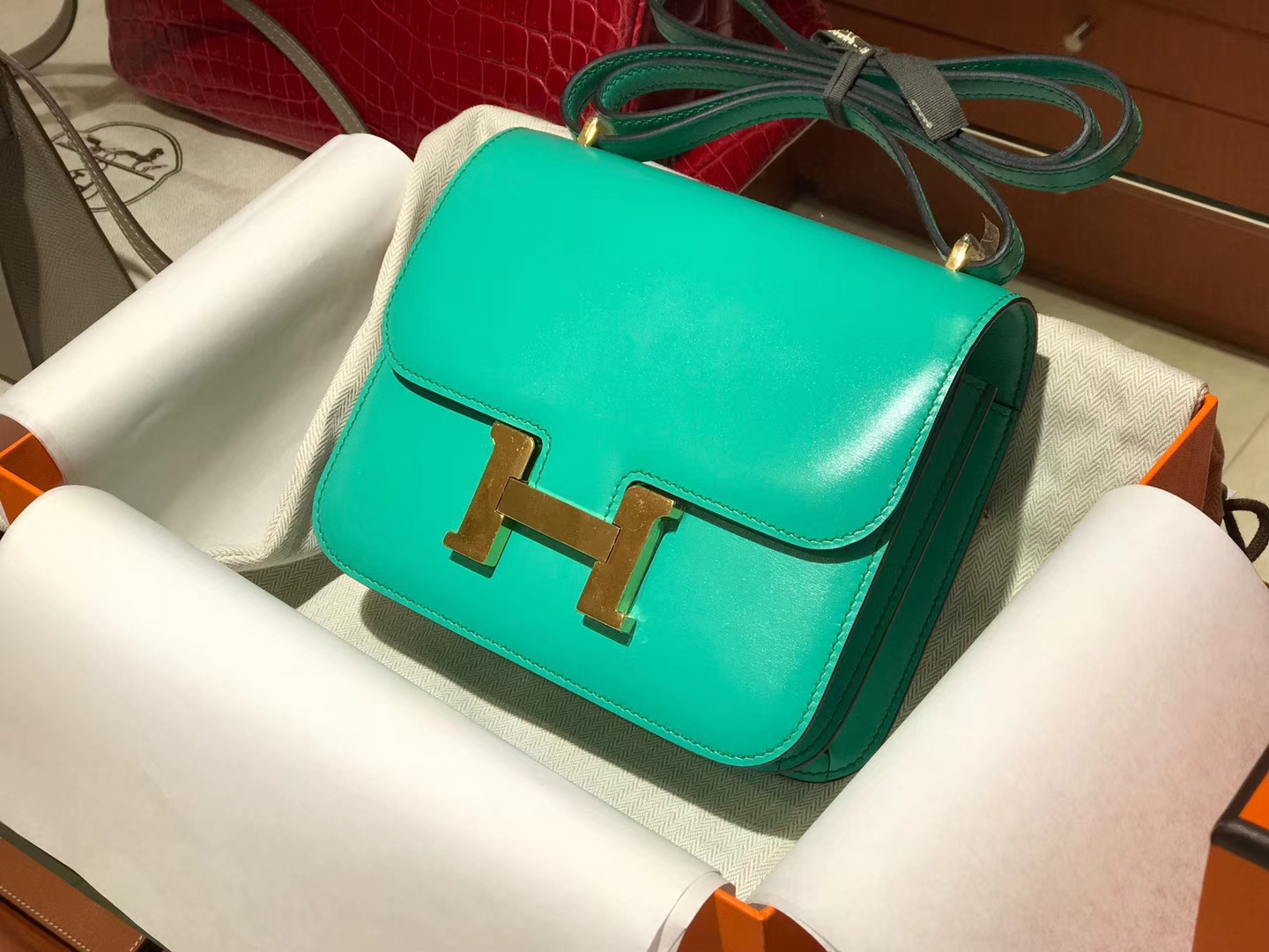 HERMES 爱马仕 空姐包 Constance BOX  湖水绿 金扣
