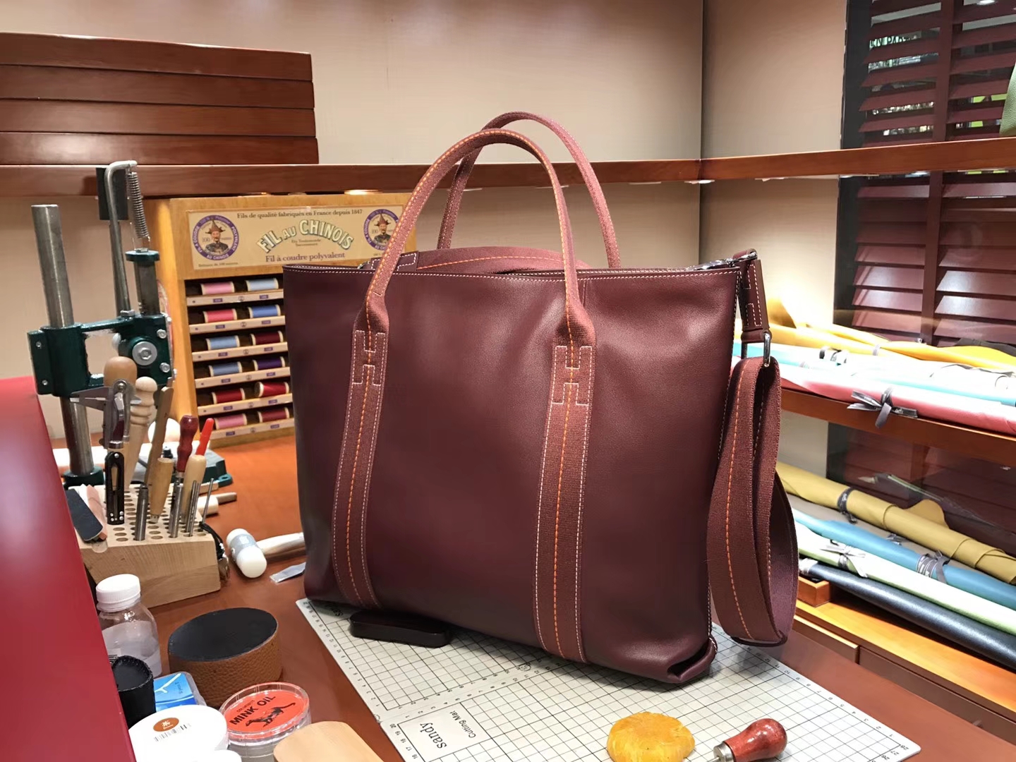 HERMES 爱马仕 大篷车经典款 酒红色 配全套专柜原版包装