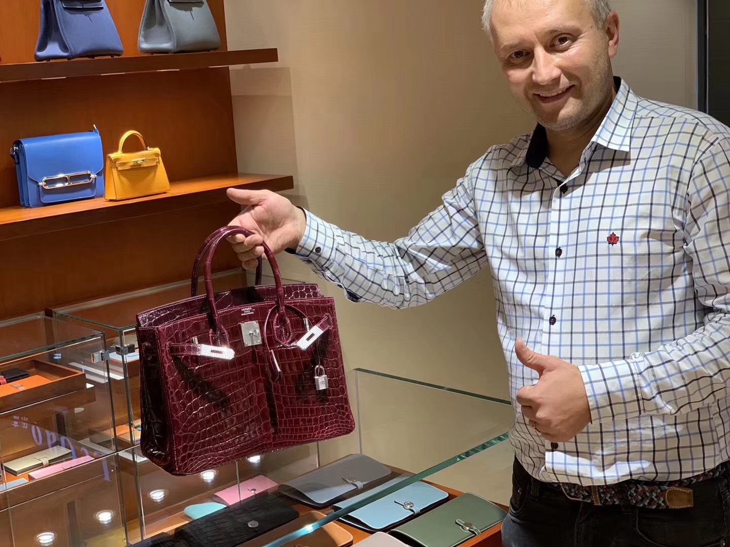 爱马仕 HERMES 铂金包 Birkin 30cm 亮面鳄鱼皮 纯手工  酒红色 带钻  银扣