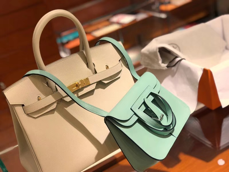 HERMES 爱马仕 Halzan swift 银扣 配全套专柜原版包装 全球发售