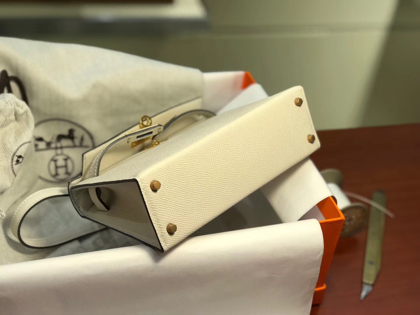 HERMES 爱马仕 Kelly 20cm 凯利二代 Epsom 奶昔白