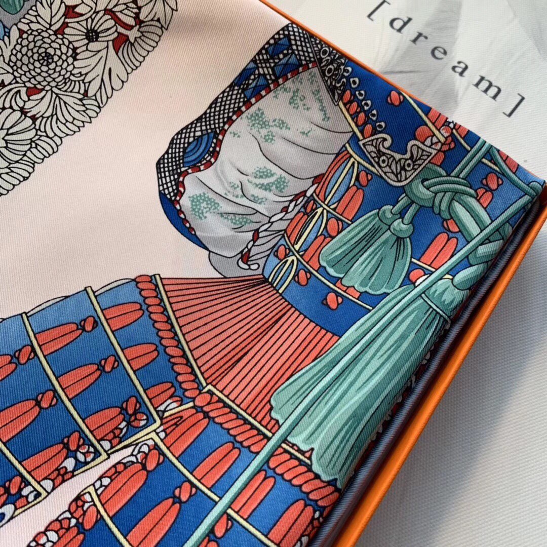 H 90 海报款—《武士的服饰》  精致手工卷边 粉色