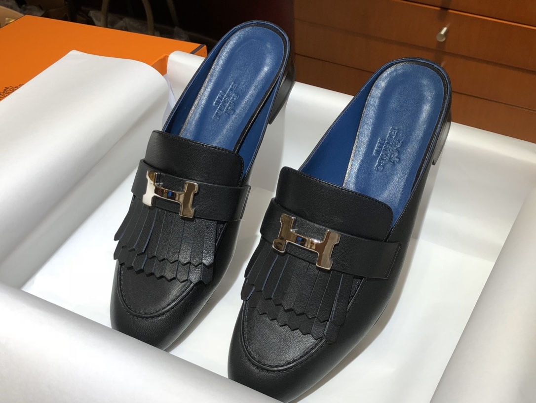 爱马.仕 2019秋冬新款女款穆勒乐福鞋 康康H扣流苏鞋 半拖式一脚蹬 山羊皮 黑色(带流苏) 可预定不带流苏款 35～41（偏小一码）