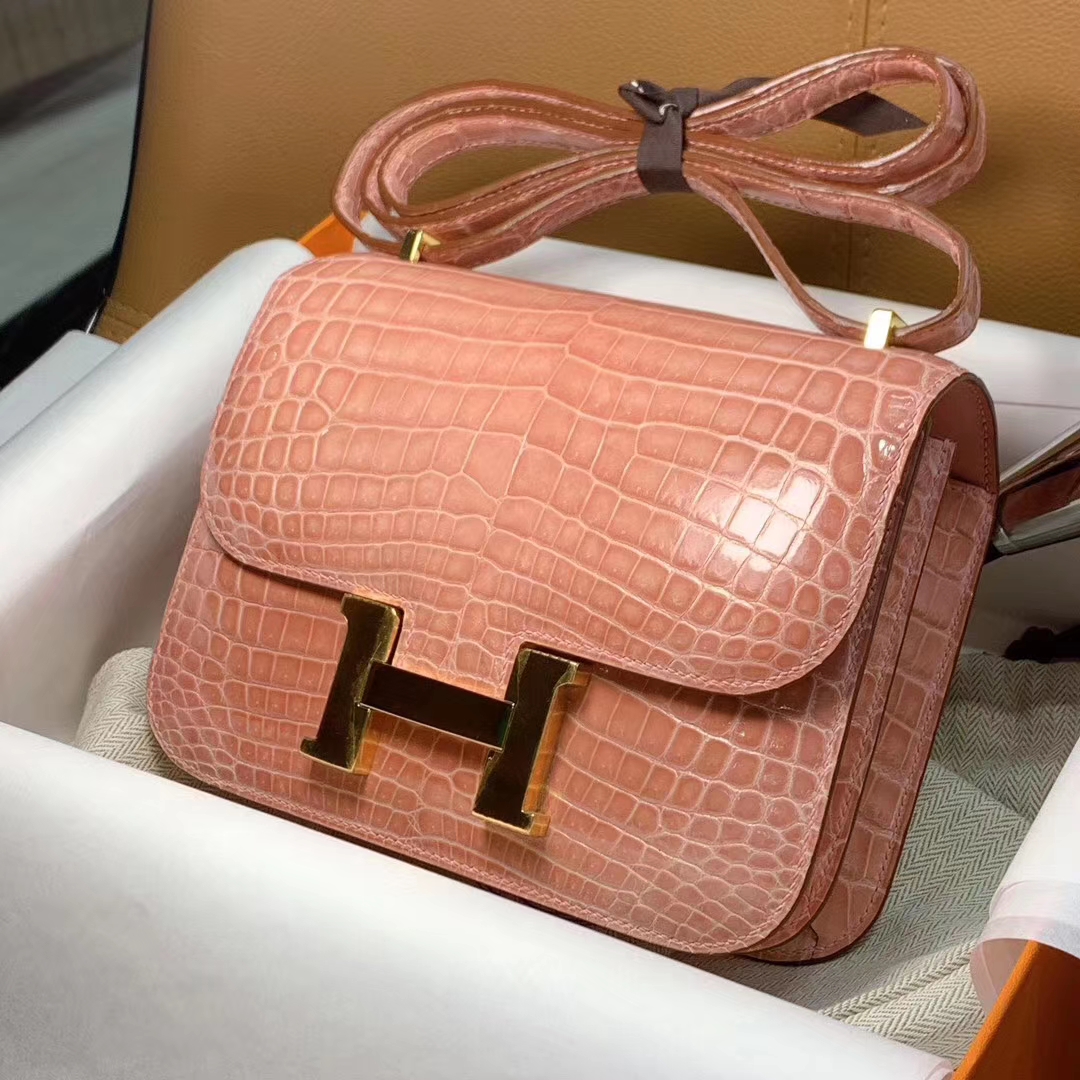 爱马仕中国官网 HERMES 空姐包 Constanc 19/23cm 唇膏粉 鳄鱼皮 配全套专柜原包装