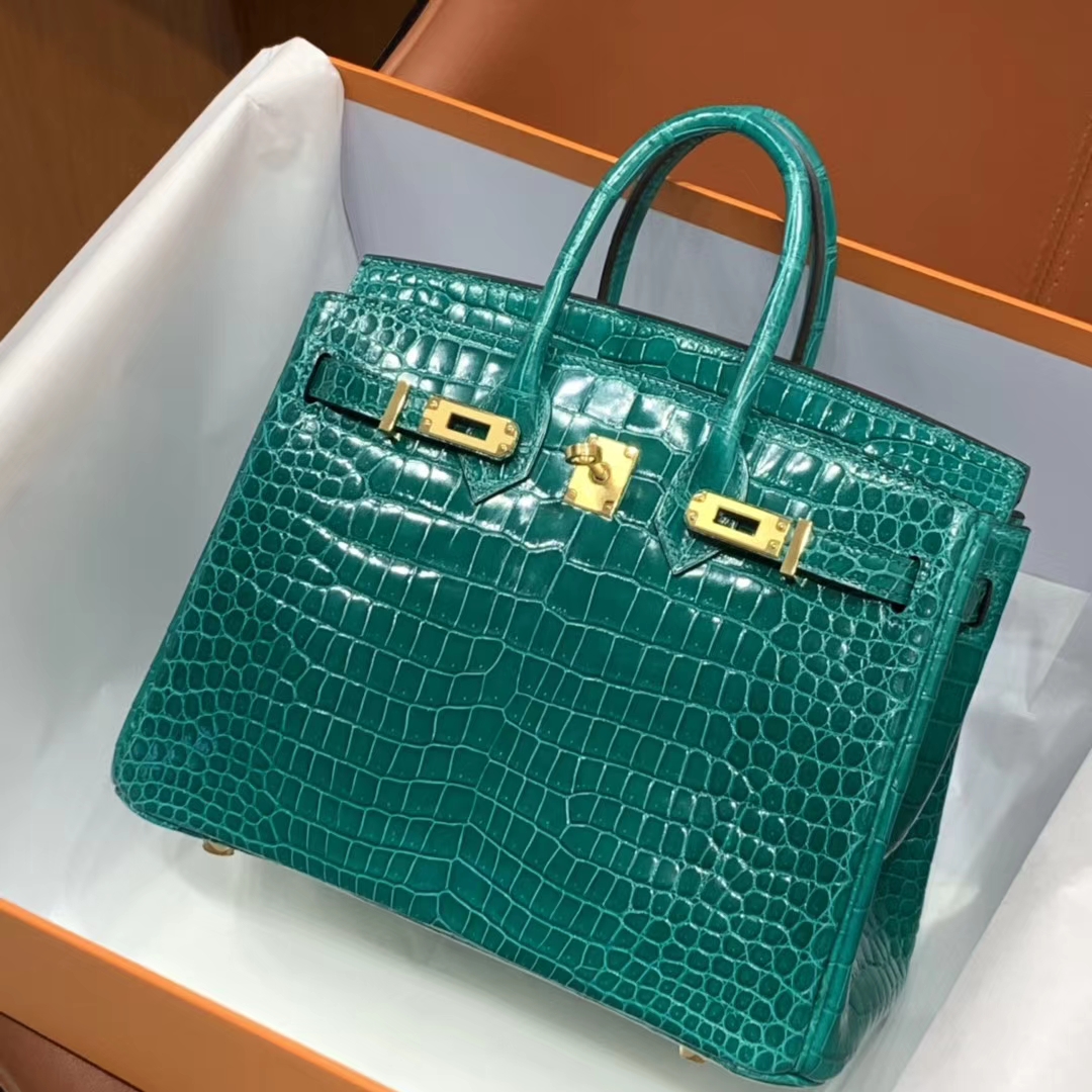 爱马仕包包价格 水妖蓝 鳄鱼皮 金银扣 纹路清晰 手感超级好 完胜正品 Birkin 25/30