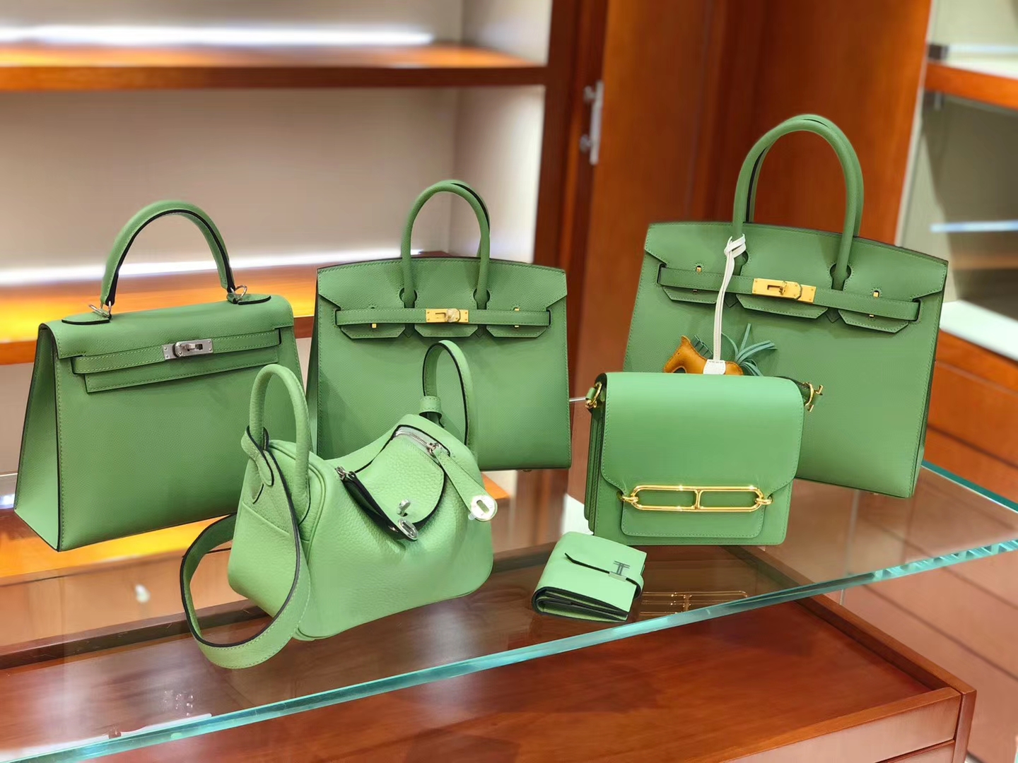 爱马仕中国官网 HERMES 牛油果绿