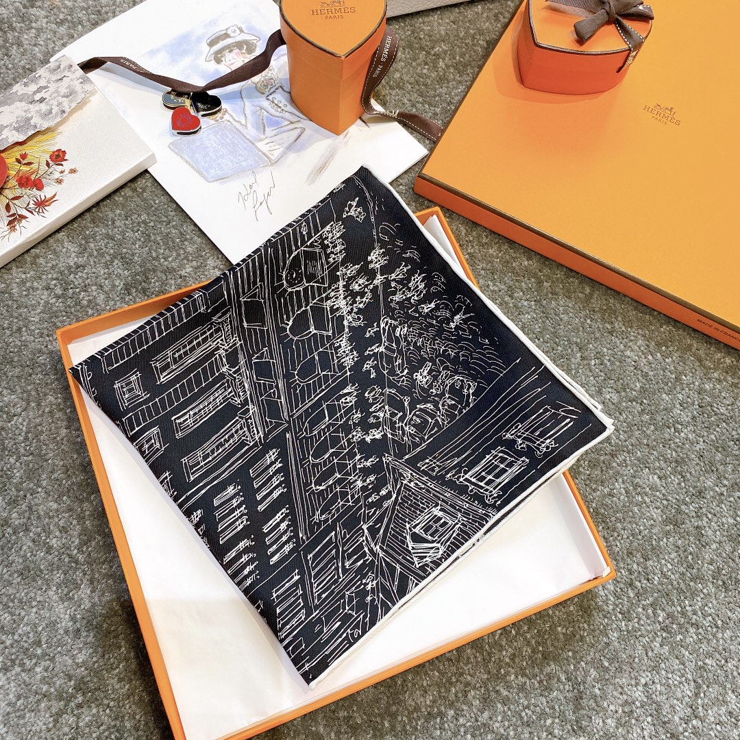 HERMES 《屋顶花园》45x45cm 小方巾 黑色-铂金女王 HERMES 《屋顶花园》45x45cm 小方巾 黑色