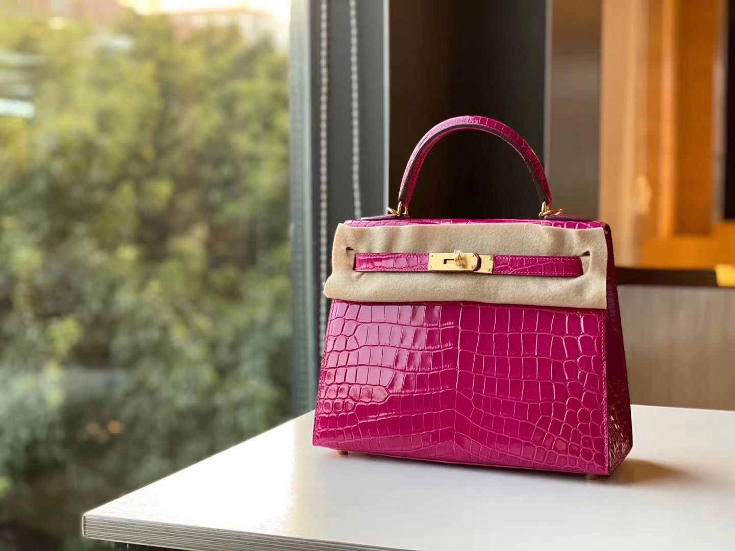 HERMES 爱马仕 铂金包 Birkin 爱马仕官网现货 Bk 25 鳄鱼皮 天方夜谭紫-铂金女王 HERMES 爱马仕 铂金包 Birkin 爱马仕官网现货 Bk 25 鳄鱼皮 天方夜谭紫