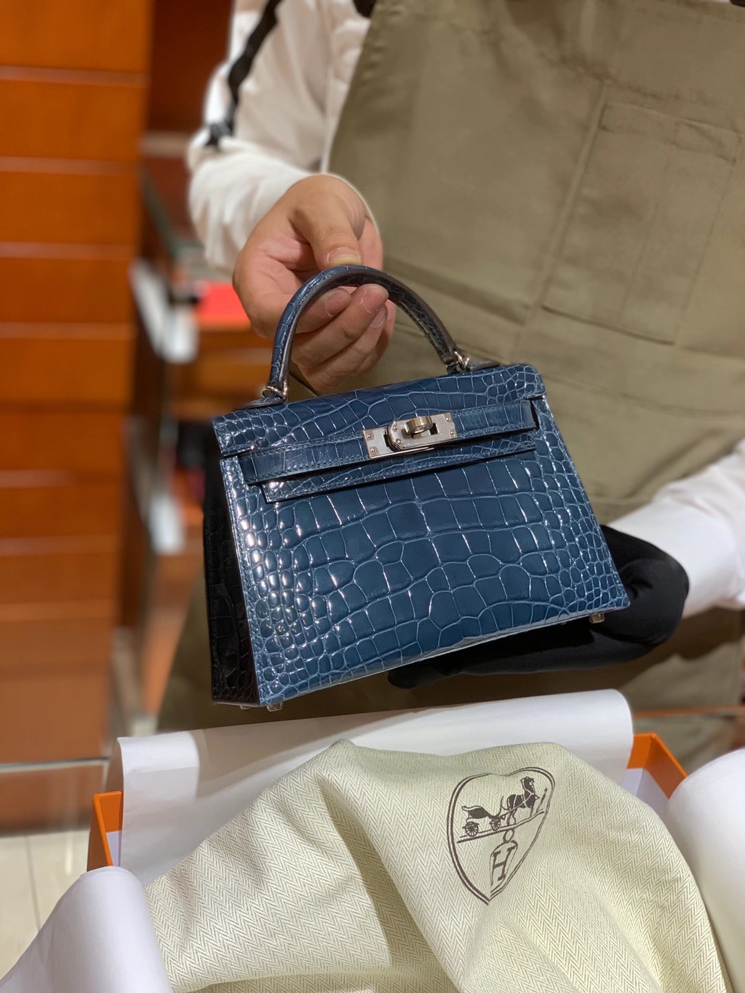 HERMES Kelly 二代鳄鱼 鸭子蓝 金扣银扣 可定制 纯手工
