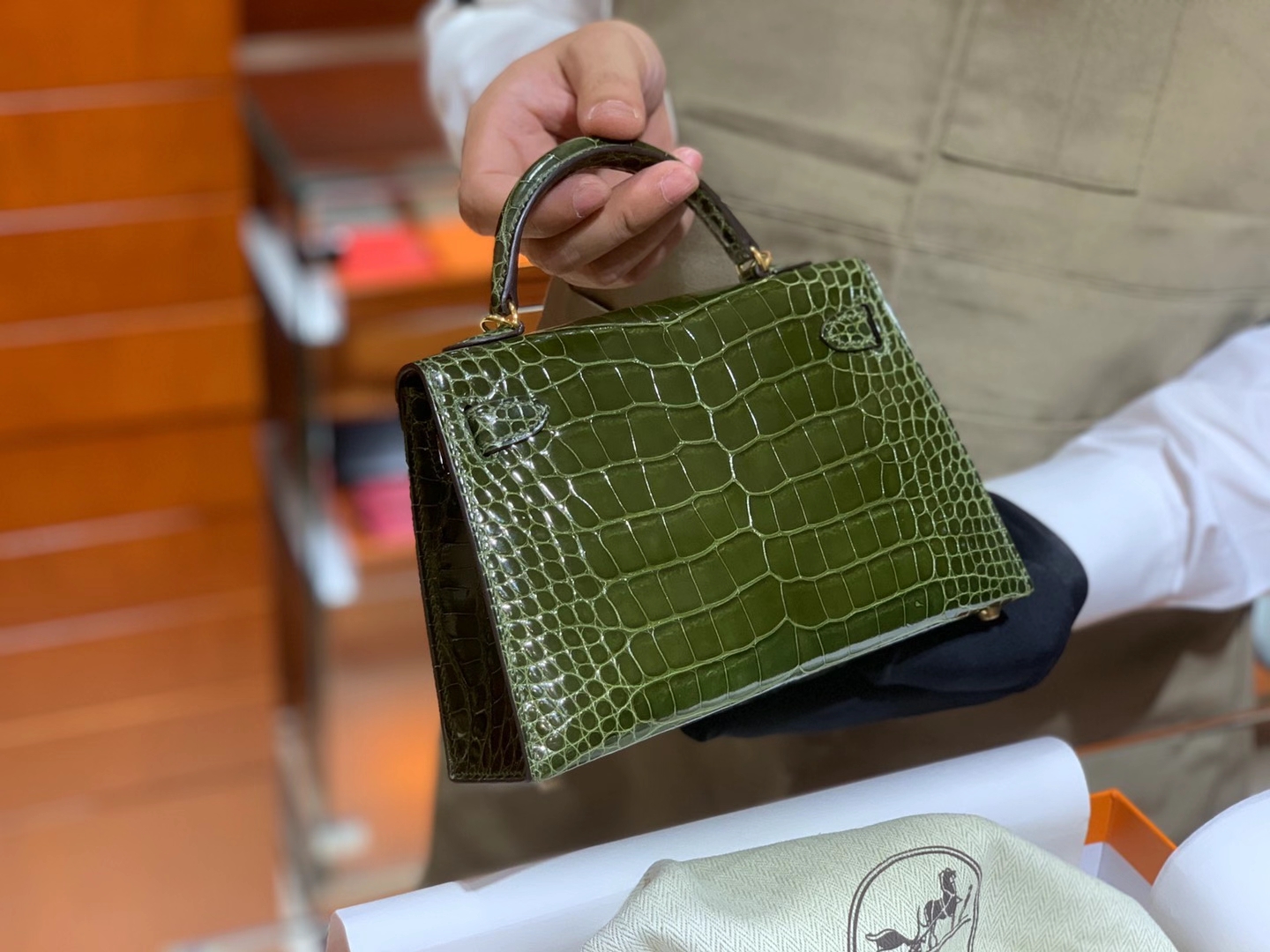 HERMES Kelly 二代鳄鱼 橄榄绿 金扣银扣 可定制 纯手工