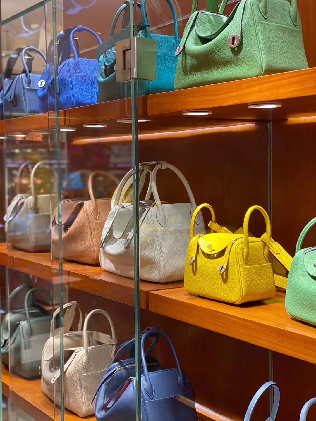 HERMES 爱马仕 琳迪包 Lindy 金扣银扣 TOGO 现货接单 可接受定制-铂金女王 HERMES 爱马仕 琳迪包 Lindy 金扣银扣 TOGO 现货接单 可接受定制