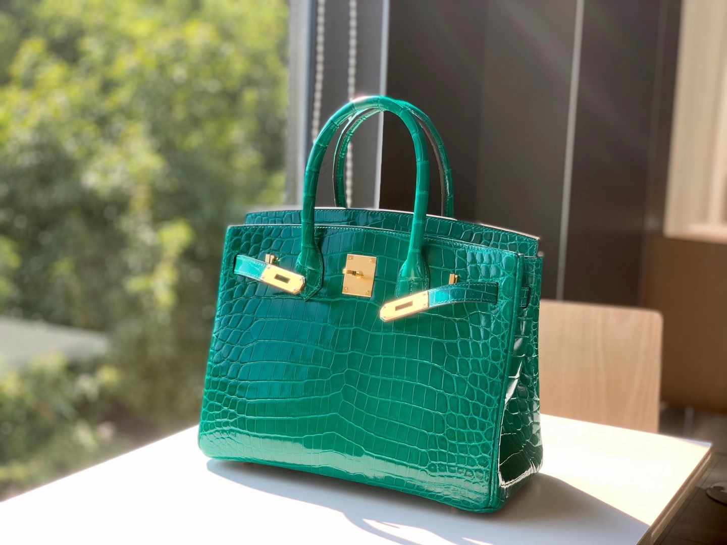 HERMES 爱马仕 铂金包 Birkin 爱马仕官网现货 Bk 25高光鳄鱼皮 丝绒绿-铂金女王 HERMES 爱马仕 铂金包 Birkin 爱马仕官网现货 Bk 25高光鳄鱼皮 丝绒绿