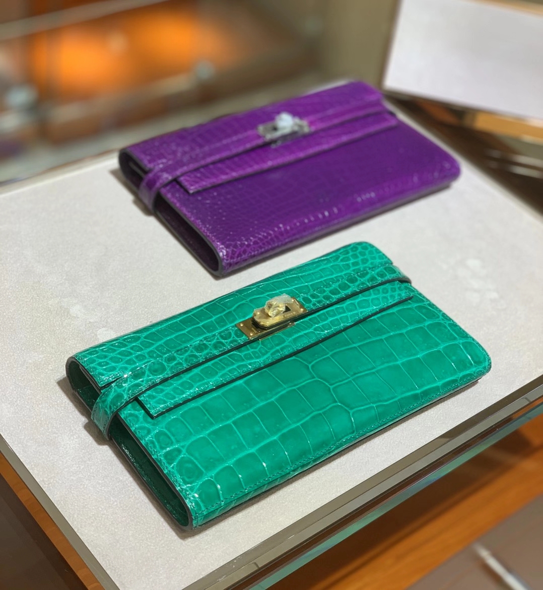 HERMES 爱马仕 翡翠绿 鳄鱼皮 金扣 Kelly Wallet