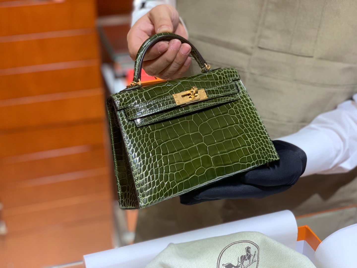 HERMES Kelly 二代鳄鱼 橄榄绿 金扣银扣 可定制 纯手工