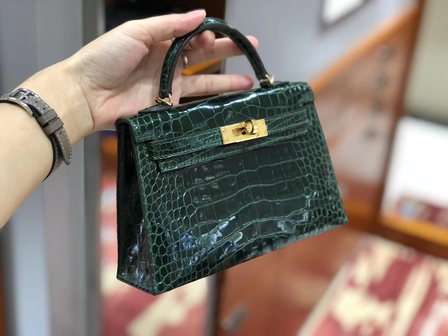 爱马仕 Kelly二代 19cm Alligator 原厂定制鳄鱼皮 祖母绿 现货-铂金女王 爱马仕 Kelly二代 19cm Alligator 原厂定制鳄鱼皮 祖母绿 现货