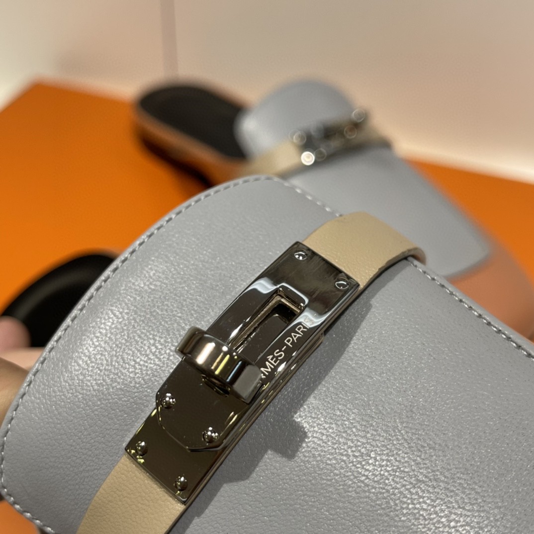Hermes 爱马仕 专柜代购版本 凯莉款 单鞋 拼色系列 很特别的一款  纯手工定制 35-41码 正码 码数不调换