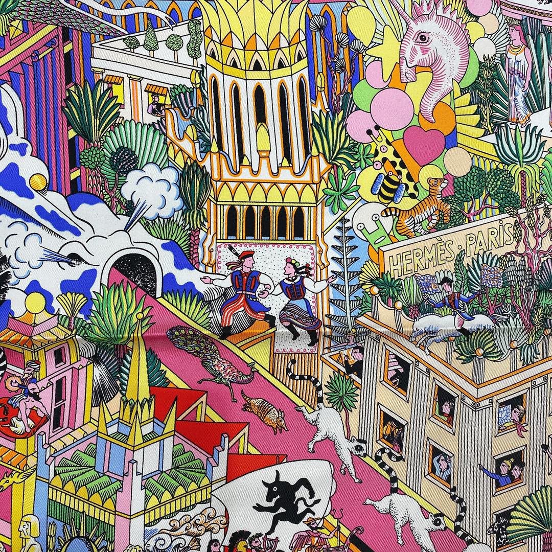 HERMES 爱马仕 夏季新款《动物之城丝巾》紫色 Size：90x90cm 100%真丝