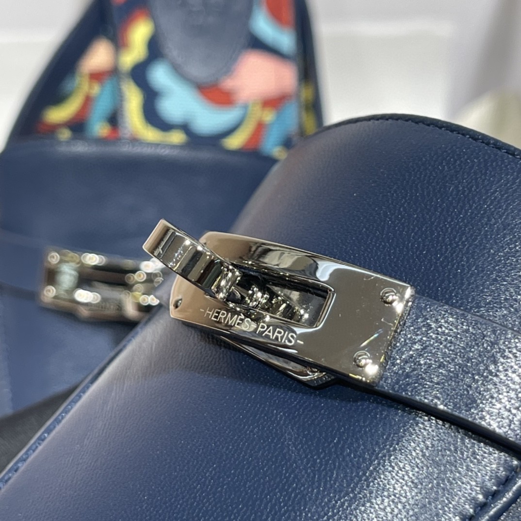 Hermes 爱马仕 凯莉半拖  手工定制 小牛皮 皇家蓝 专柜新颜色 35-41码 正码