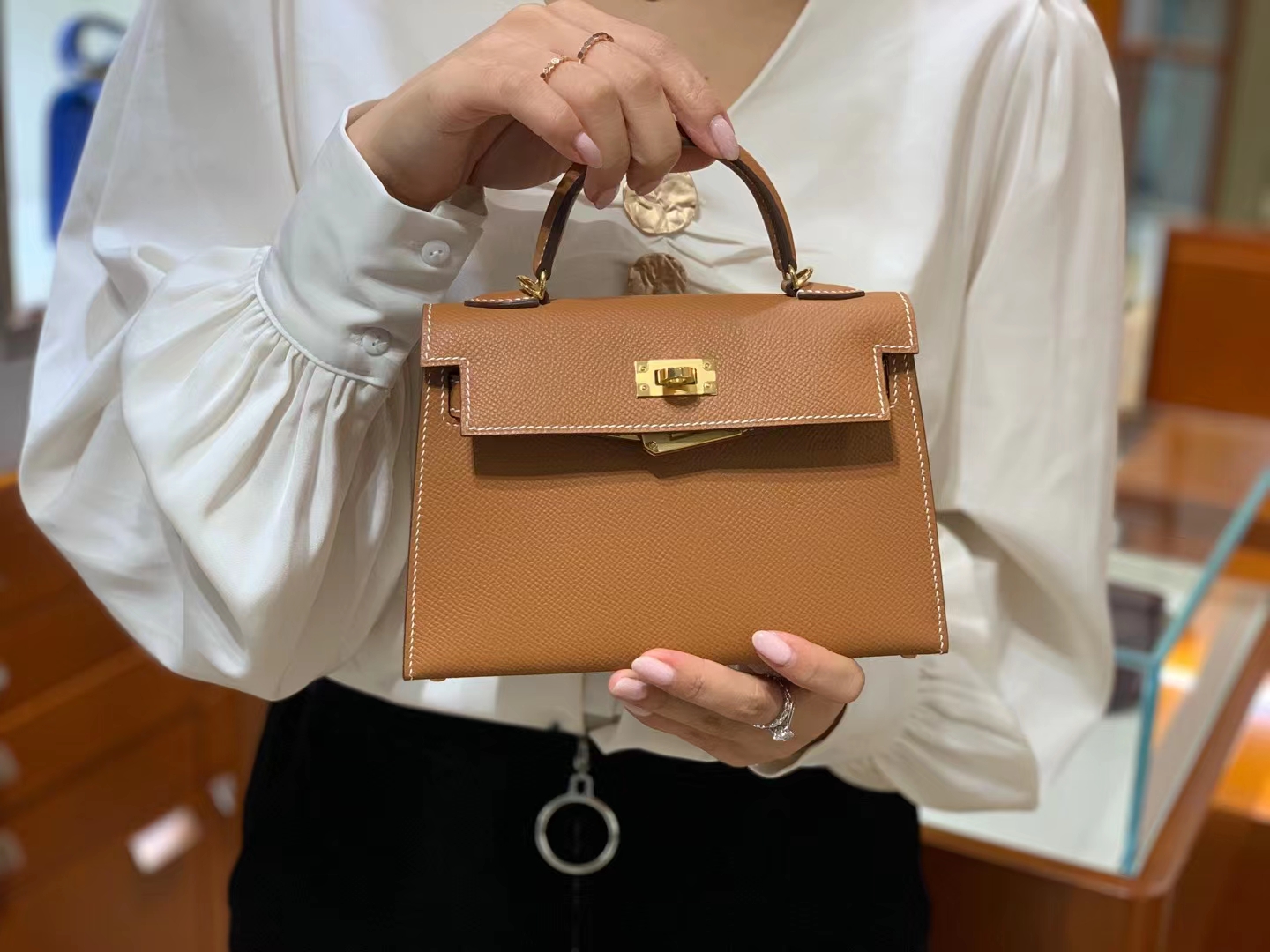 爱马仕 Hermes Kelly 二代 Epsom皮 金棕色 现货-铂金女王 爱马仕 Hermes Kelly 二代 Epsom皮 金棕色 现货