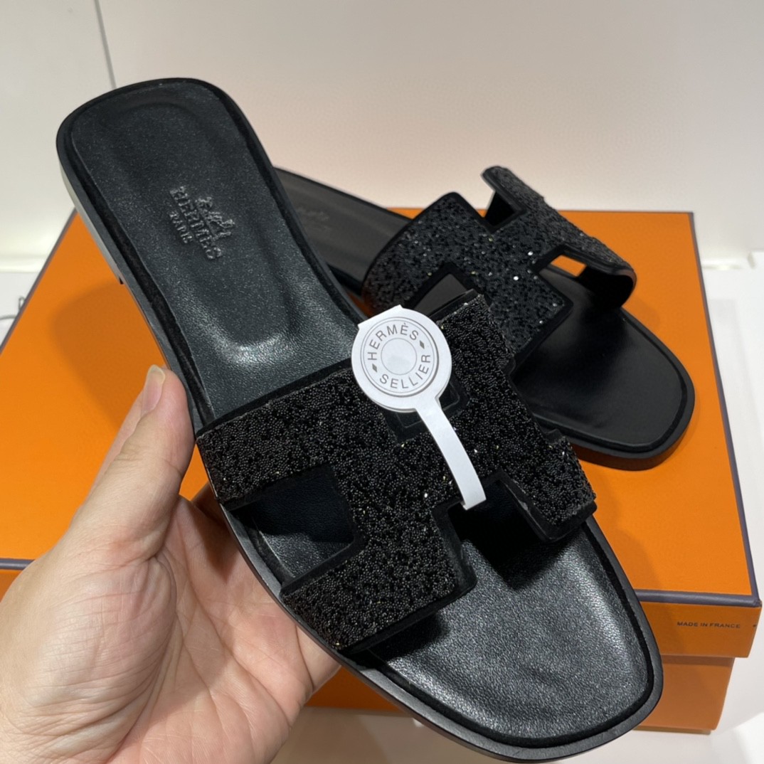 爱马仕 HERMES 水钻款拖鞋 手工定制 1:1品质 35-41(偏小一码) 12天出货