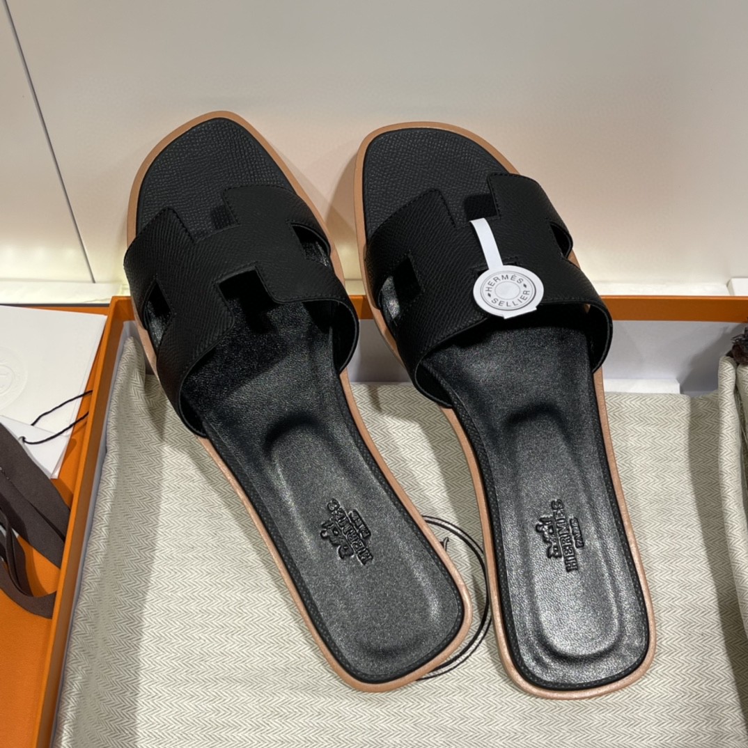 爱马仕 客订的掌纹拖鞋出货 手工定制 可定制全黑垫脚  意大利树羔皮大底 纯手工工艺 35-41（偏小一码）
