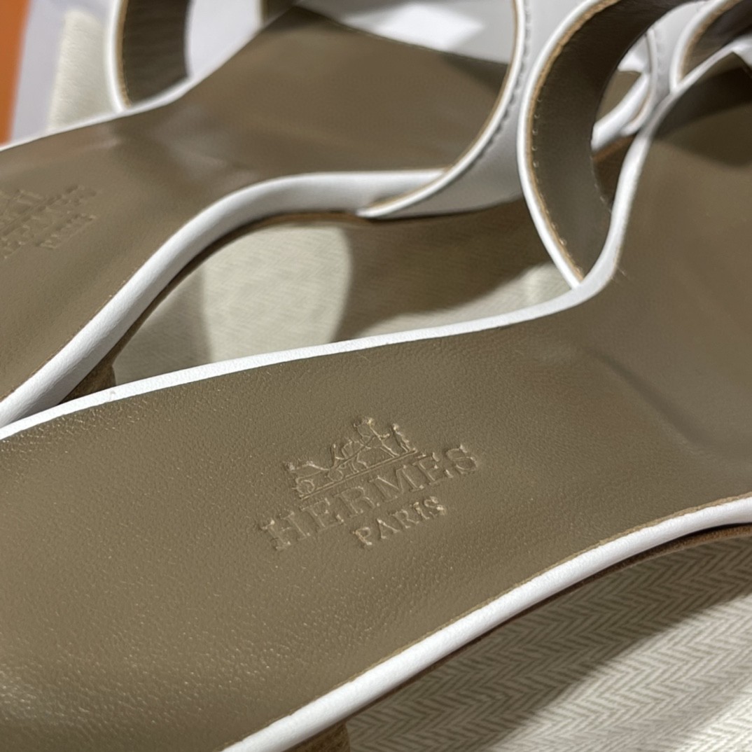 爱马仕 Swfit 中跟 实拍 接受预定~ 货期12天 手工定制 意大利树羔皮底-铂金女王 爱马仕 Swfit 中跟 实拍 接受预定~ 货期12天 手工定制 意大利树羔皮底
