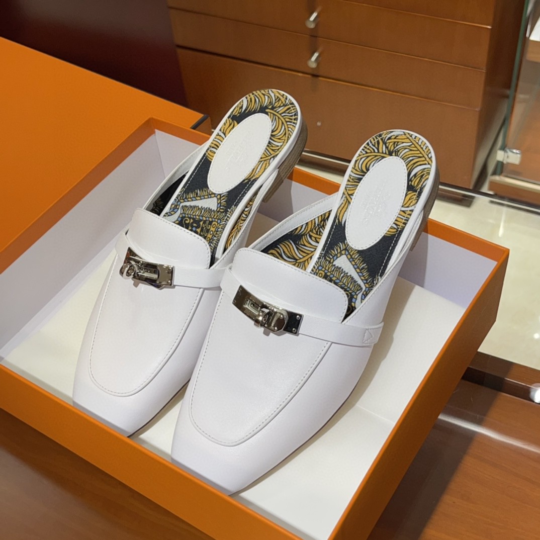 Hermes 爱马仕 凯莉半拖  手工定制 小牛皮 白色 35-41码 正码 (脚胖或者脚背高的建议拿大一码)
