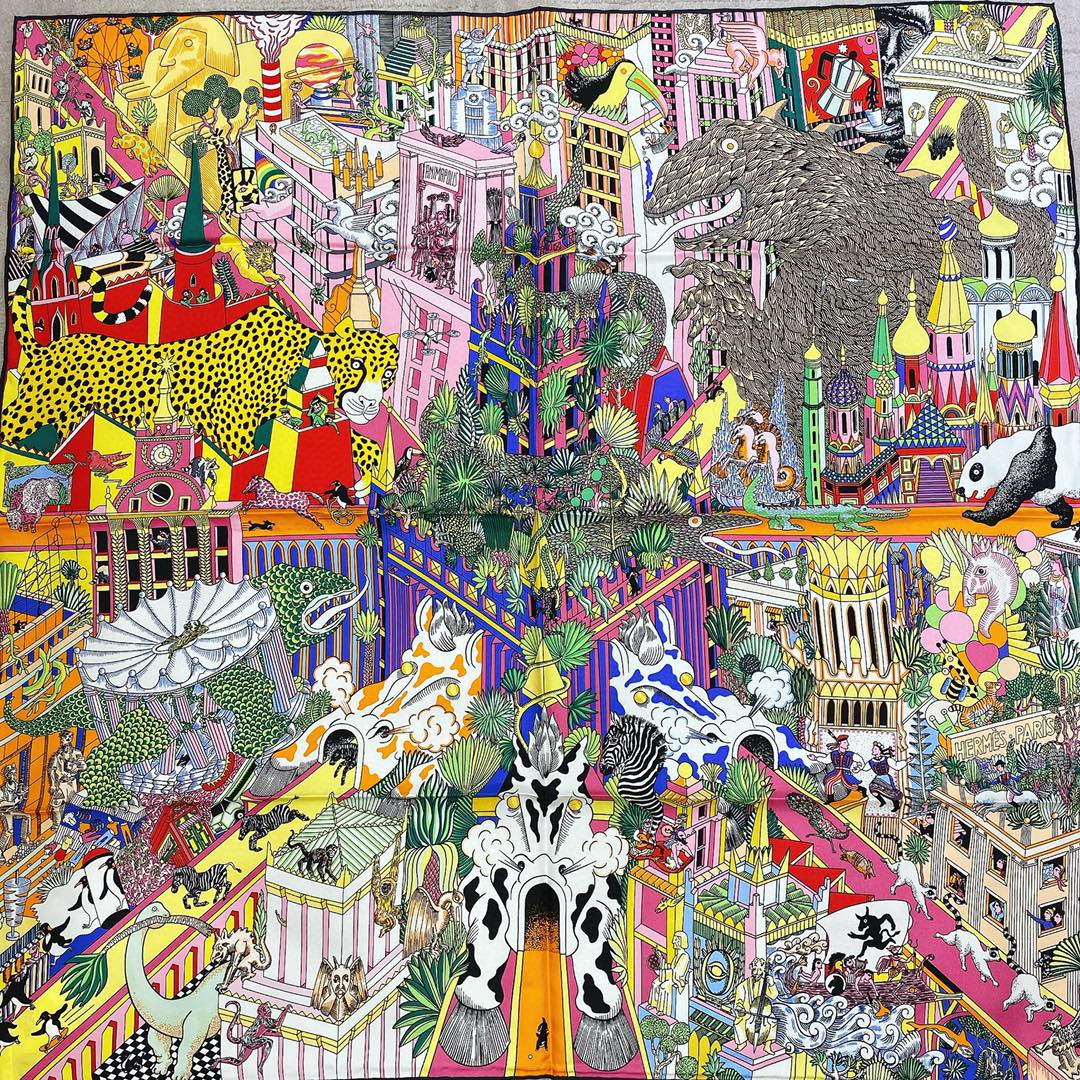 HERMES 爱马仕 夏季新款《动物之城丝巾》紫色 Size：90x90cm 100%真丝