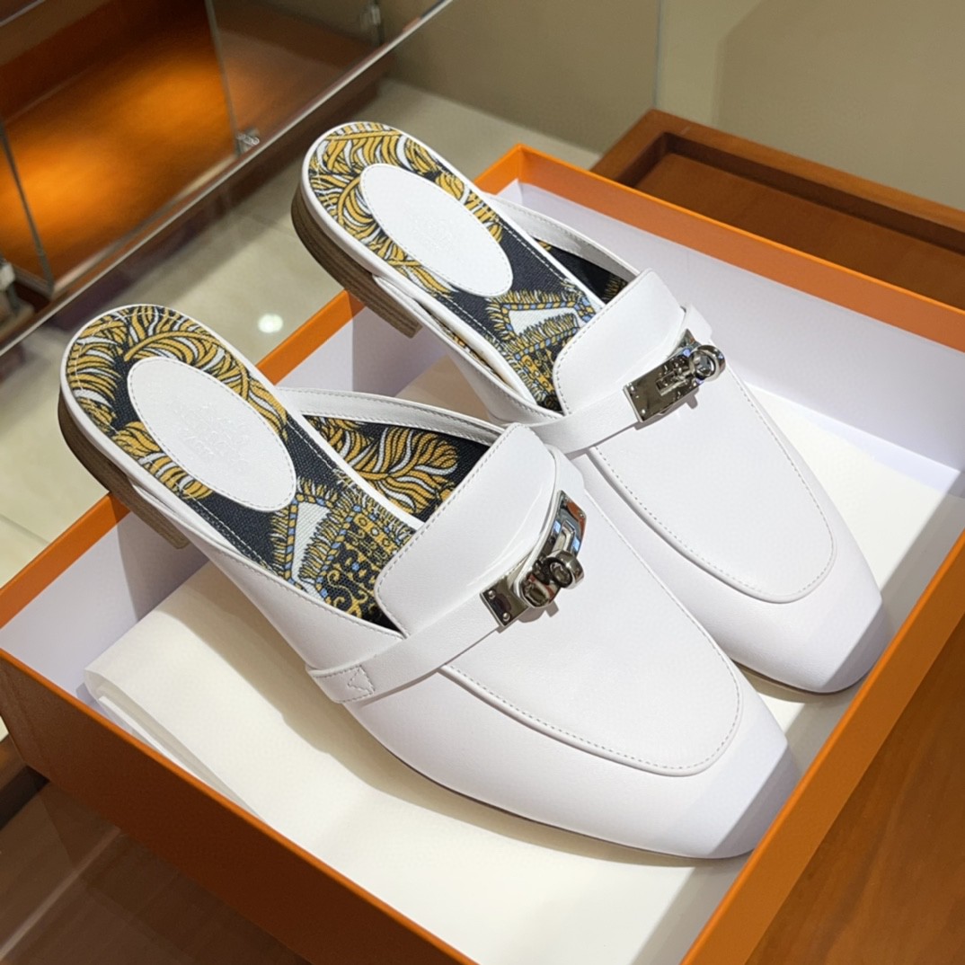 Hermes 爱马仕 凯莉半拖  手工定制 小牛皮 白色 35-41码 正码 (脚胖或者脚背高的建议拿大一码)