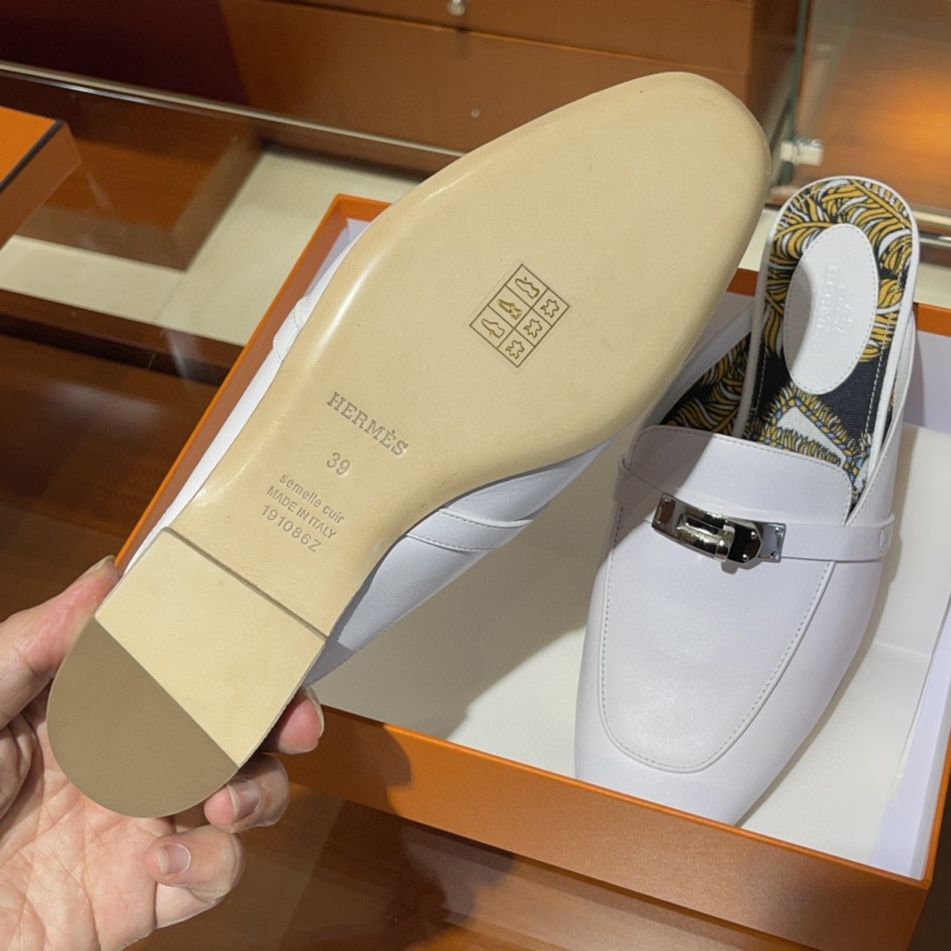 Hermes 爱马仕 凯莉半拖 手工定制 小牛皮 白色 35-41码 正码 (脚胖或者脚背高的建议拿大一码)-铂金女王 Hermes 爱马仕 凯莉半拖 手工定制 小牛皮 白色 35-41码 正码 (脚胖或者脚背高的建议拿大一码)