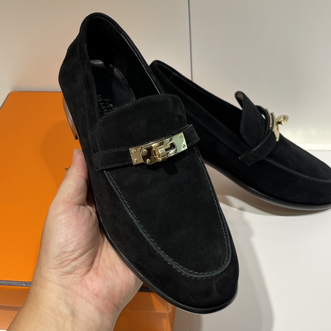 HERMES爱马仕 Destin 女士乐福鞋 采用正品小牛皮 316精钢 意大利原厂进口真皮大底 码数:35-41 (可定制半码) 码数不调换