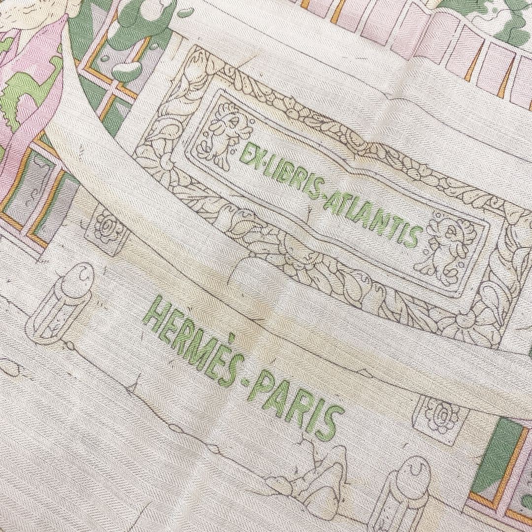 Hermes 秋季款 《藏书章版亚特兰蒂斯丝绒披肩》 粉灰色 Size：140x140cm