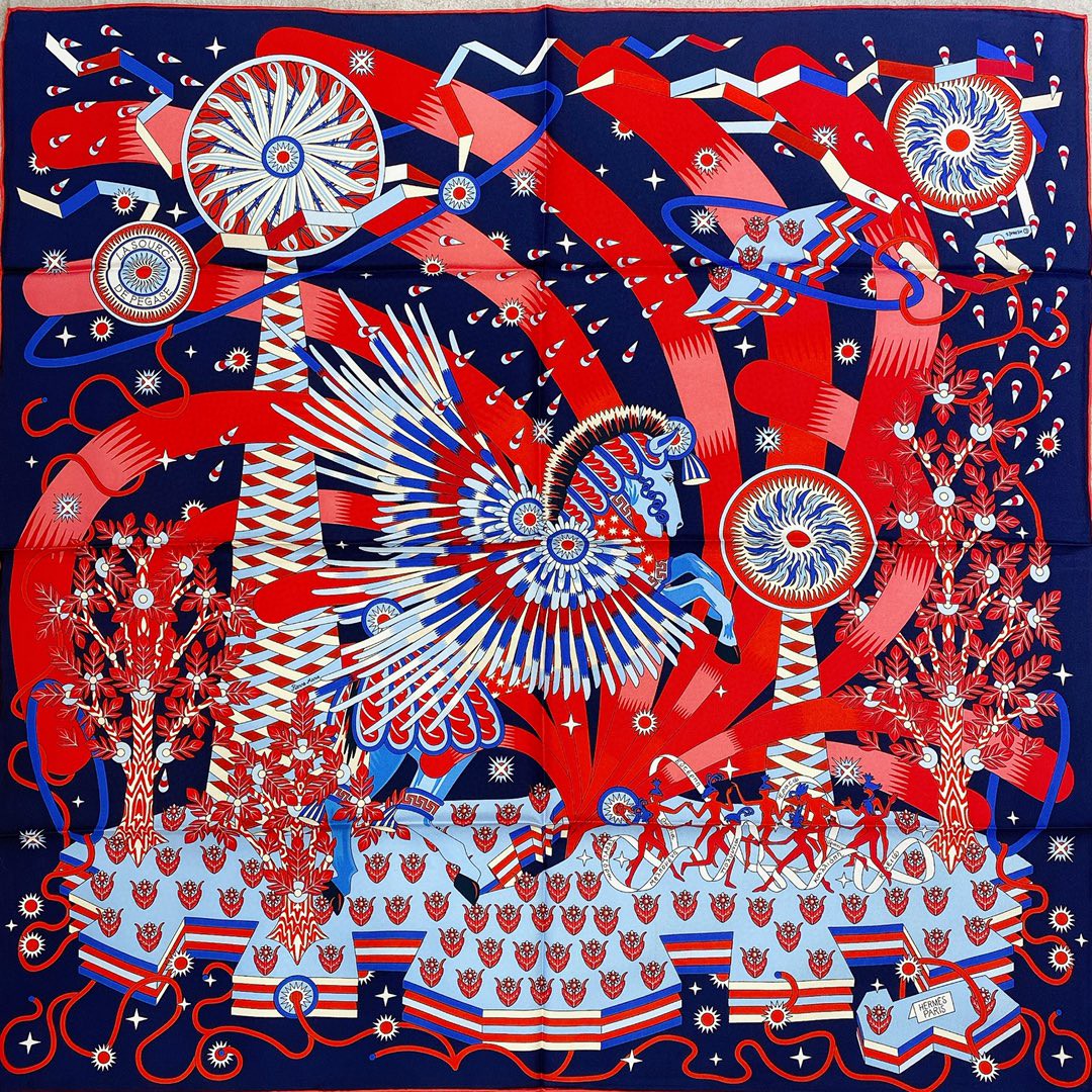 HERMES 21年夏季新款丝巾《飞马之源》深蓝色 90x90cm 100%真丝材质