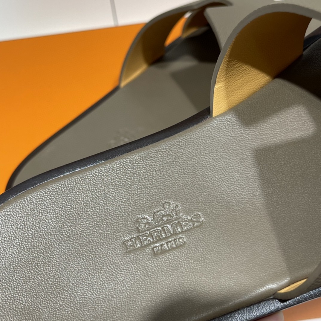 HERMES 男士拖鞋 纯手工 接受预定 偏小一码 39-45 Epsom 大象灰 超高级~ 货期12天