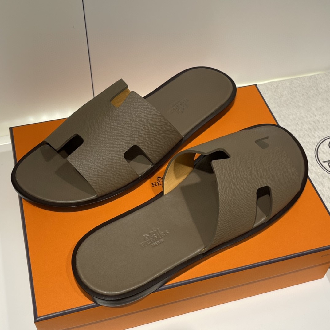HERMES 男士拖鞋 纯手工 接受预定 偏小一码 39-45 Epsom 大象灰 超高级~ 货期12天