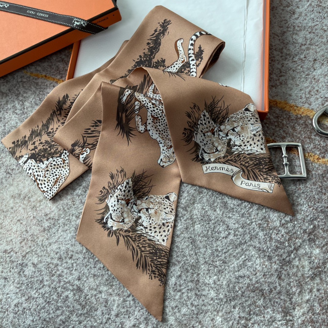 HERMES 21夏季新款Maxi Twilly《猎豹》 焦糖色 ~100%真丝 10*180cm 可作为头巾、腰带佩戴或系绕颈间-铂金女王 HERMES 21夏季新款Maxi Twilly《猎豹》 焦糖色 ~100%真丝 10*180cm 可作为头巾、腰带佩戴或系绕颈间