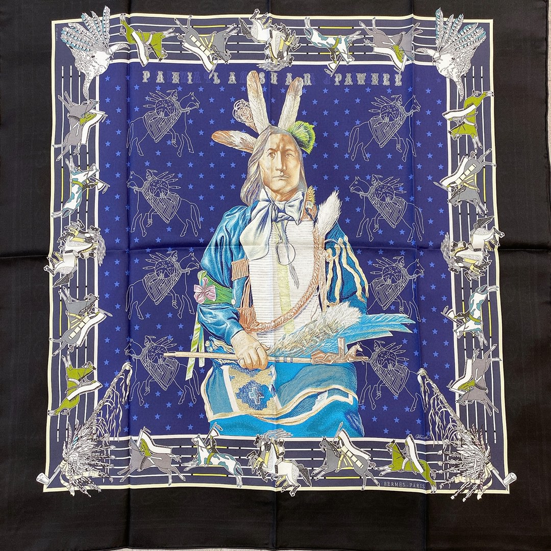 HERMES 双面围巾《 波尼族酉长 》90*90cm 100^%真丝 黑色配紫蓝色