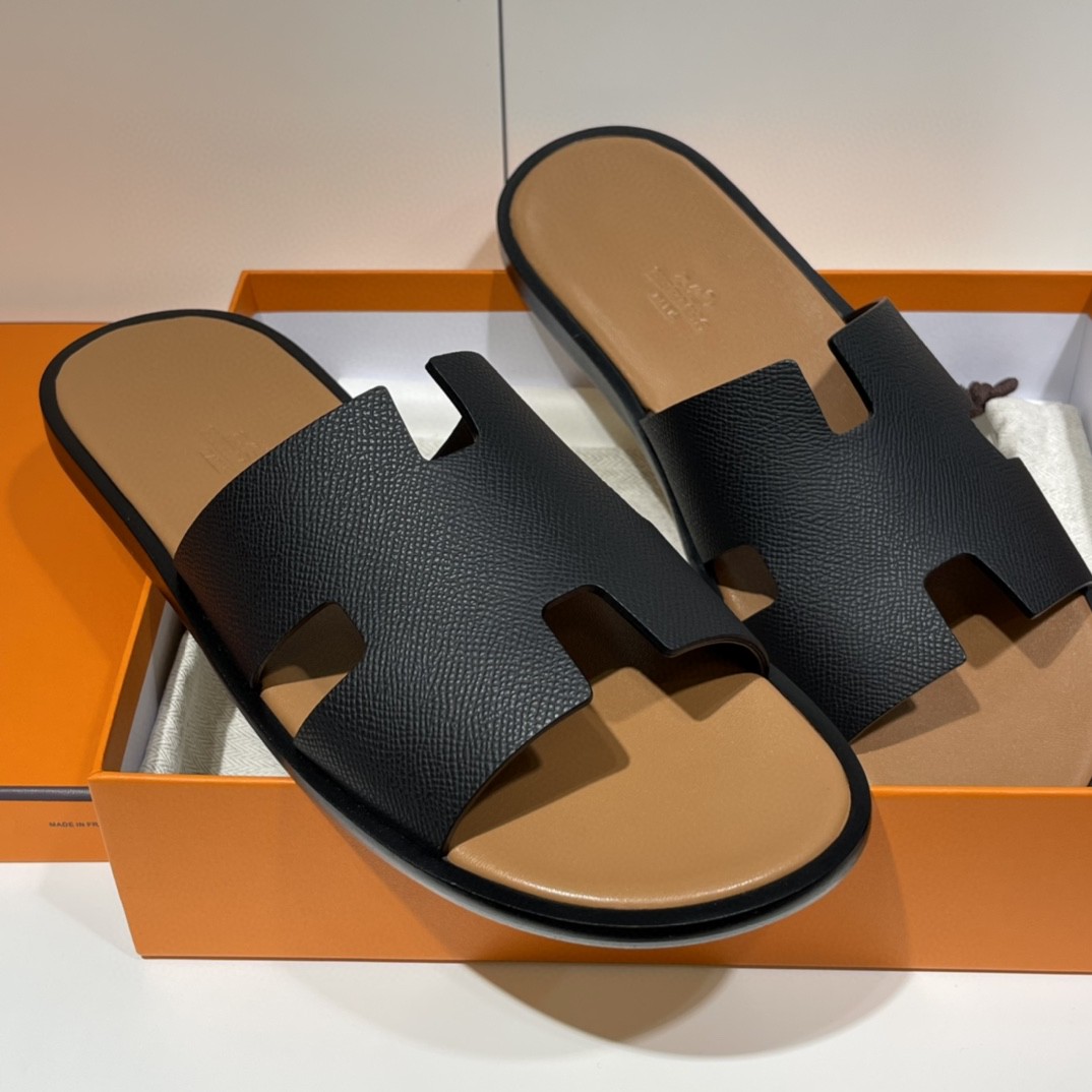 爱马仕 HERMES 男士拖鞋 纯手工 接受预定 偏小一码 39-45 Epsom 黑色  咖啡色垫脚 超高级