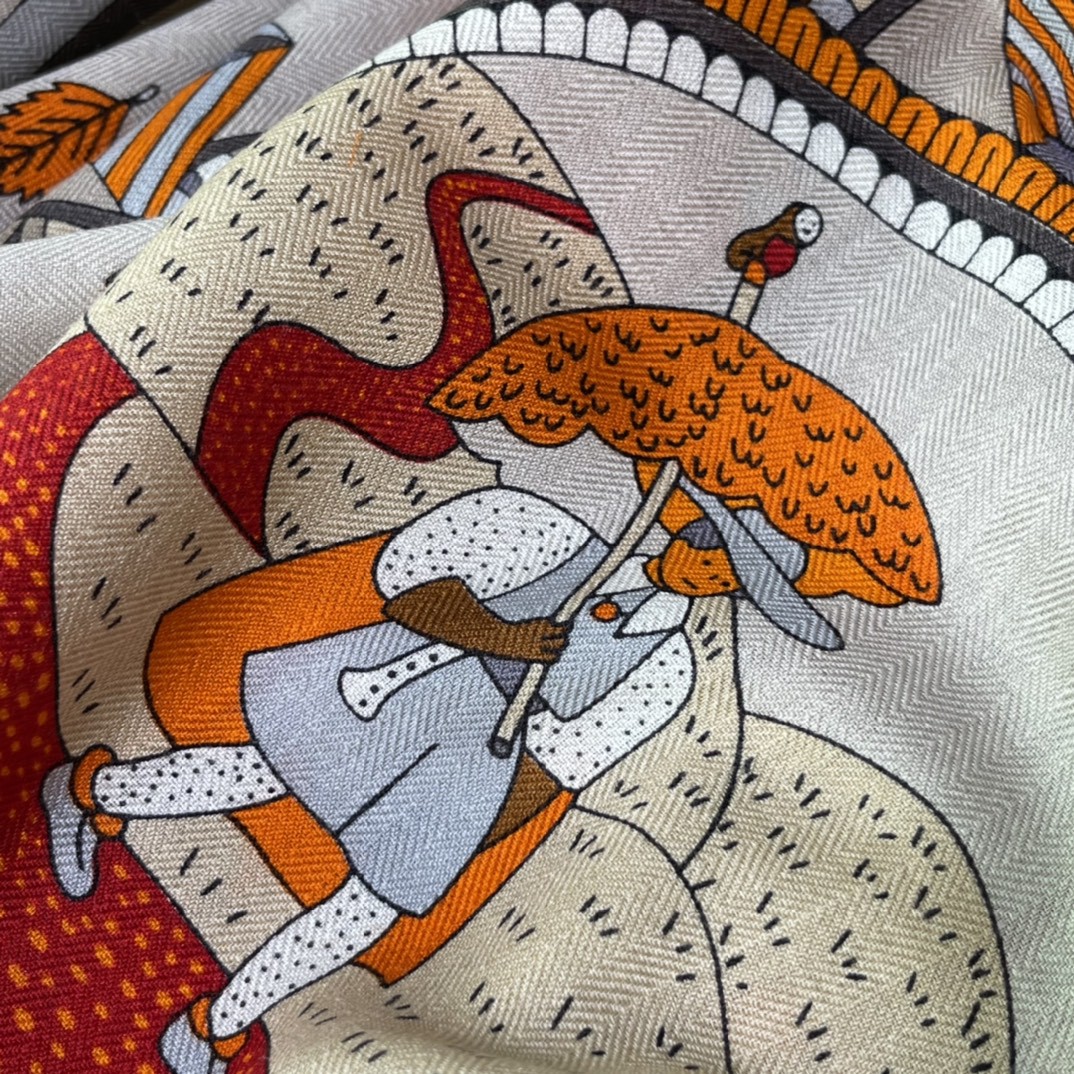 HERMES  爱马仕围巾 秋季新款  Size：140x140cm 丝绒材质 代购品质