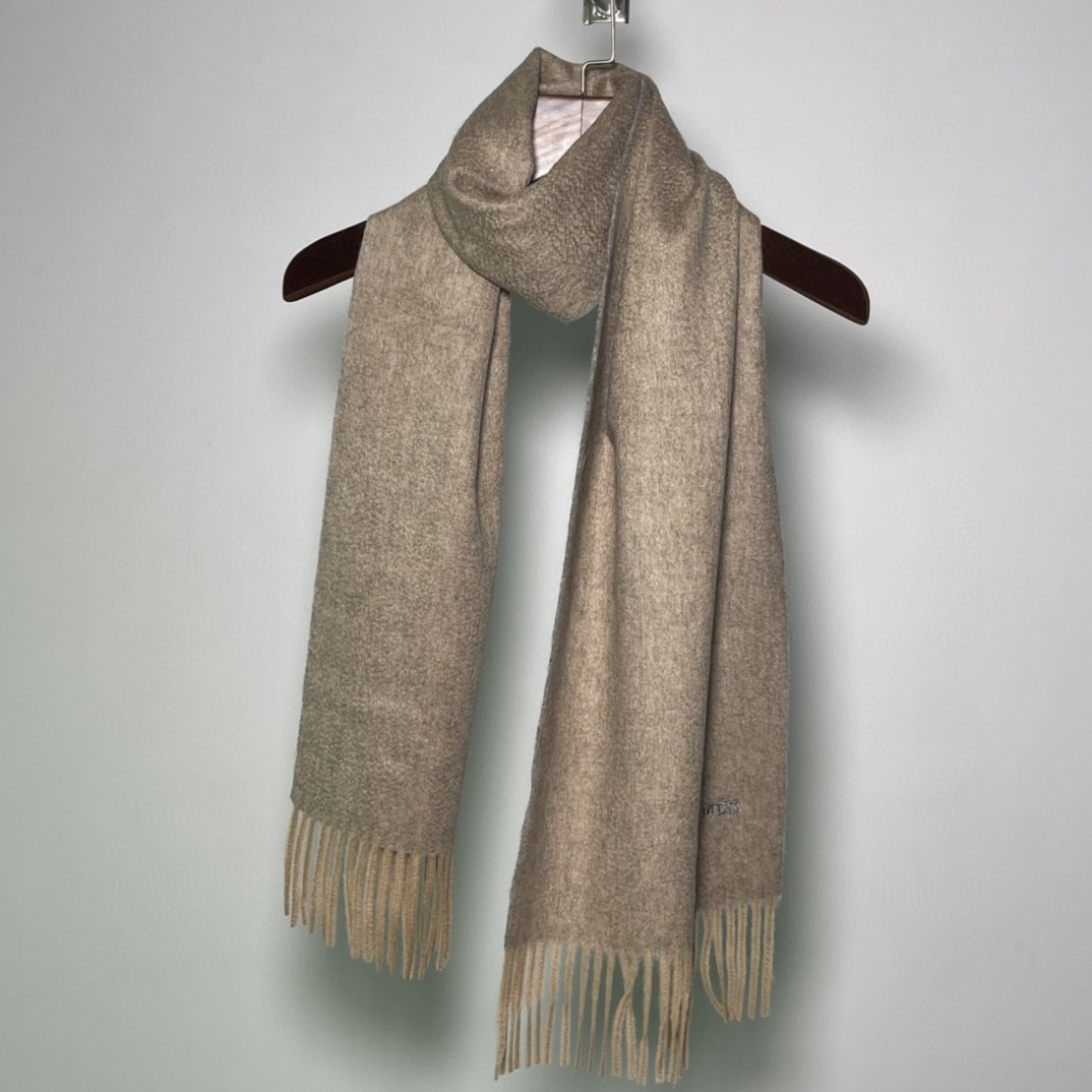 HERMES 爱马仕 秋冬新款羊绒围巾   两用AB面 情侣款 男女通用 30*180cm 5A级纯羊绒 原版全套包装