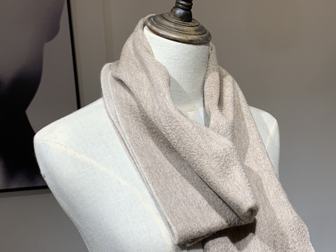 HERMES 爱马仕 秋冬新款羊绒围巾   两用AB面 情侣款 男女通用 30*180cm 5A级纯羊绒 原版全套包装