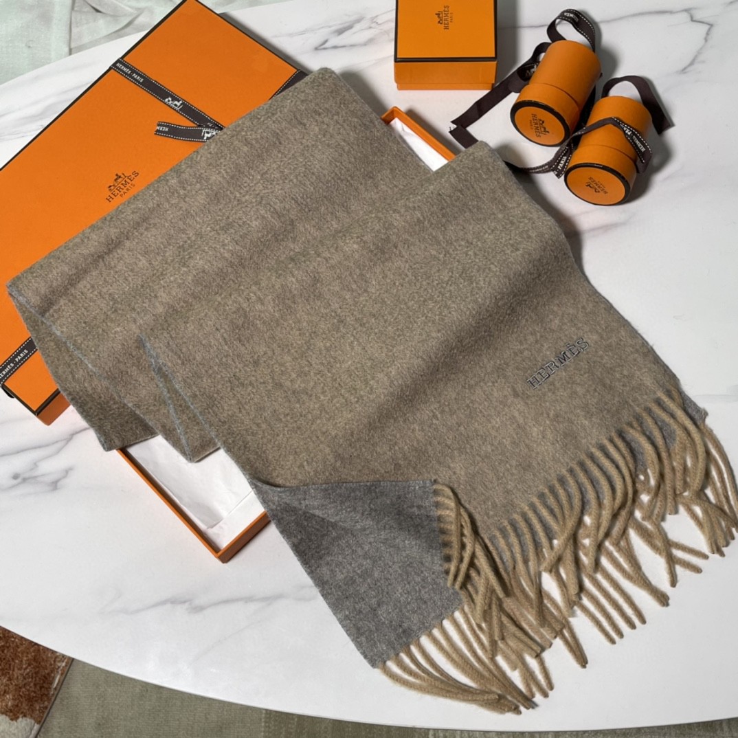 HERMES 爱马仕 秋冬新款羊绒围巾   两用AB面 情侣款 男女通用 30*180cm 5A级纯羊绒 原版全套包装